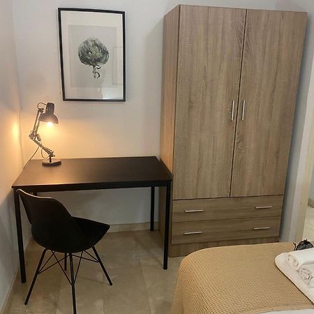 Apartamento En El Centro Historico マラガ エクステリア 写真