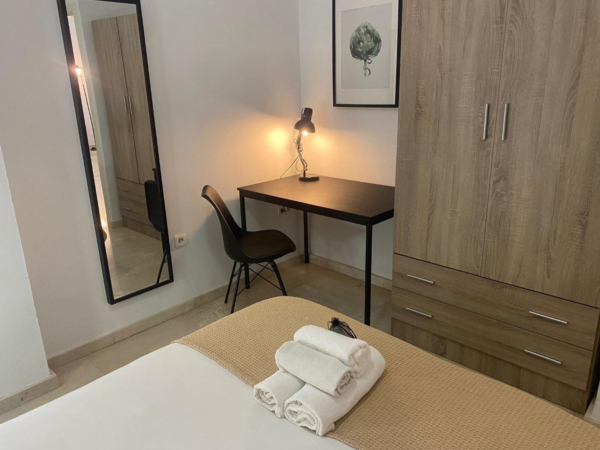 Apartamento En El Centro Historico マラガ エクステリア 写真